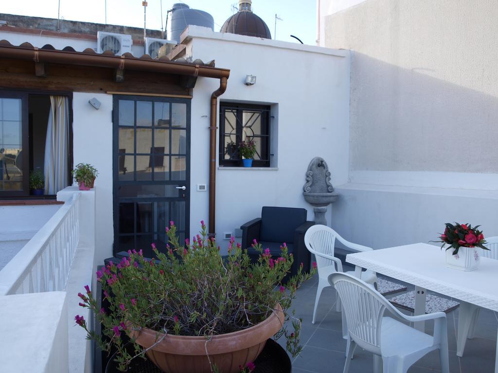 Dafne Marsala Centro Bed & Breakfast Exterior photo
